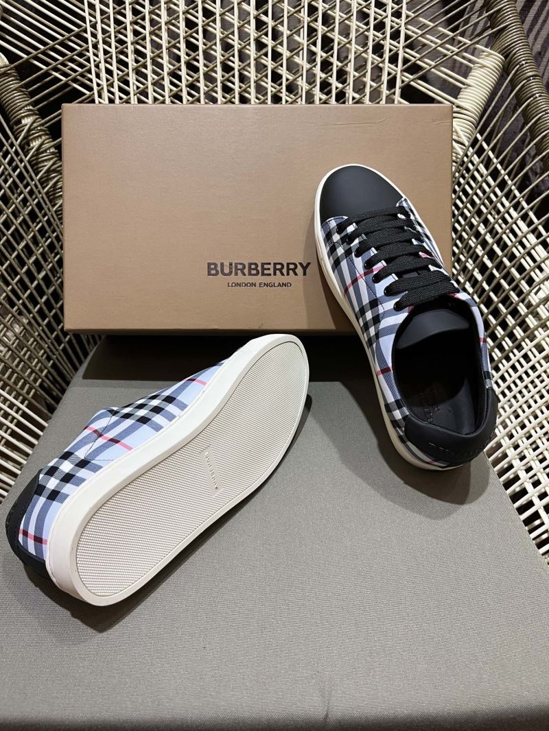 Burberry Low Shoes